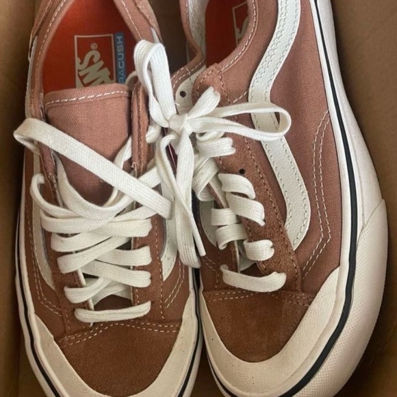 Vans Classic Brown and White High-Tops - Picture 1 of 4